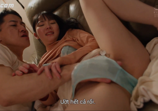 Bất ngờ được ngủ với cô con gái của sếp